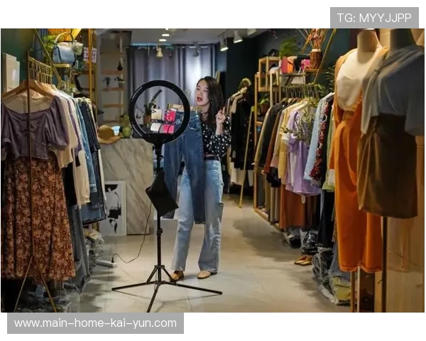 制播权利正逐步向下游终端让渡 定制化切片直播在当前阶段蔚然成风