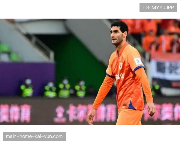 泰山中场双核蒿俊闵费莱尼拉伤 上海集训教学赛被迫缺席